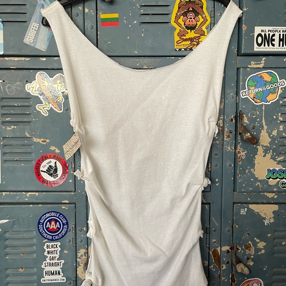 Call of Duty Remastered Hand-cut T-shirt - Picture 5 of 5